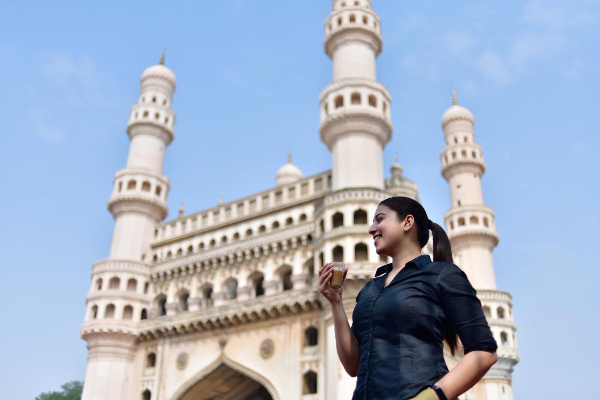 Le Meridien Hyderabad Exterior photo Charminar