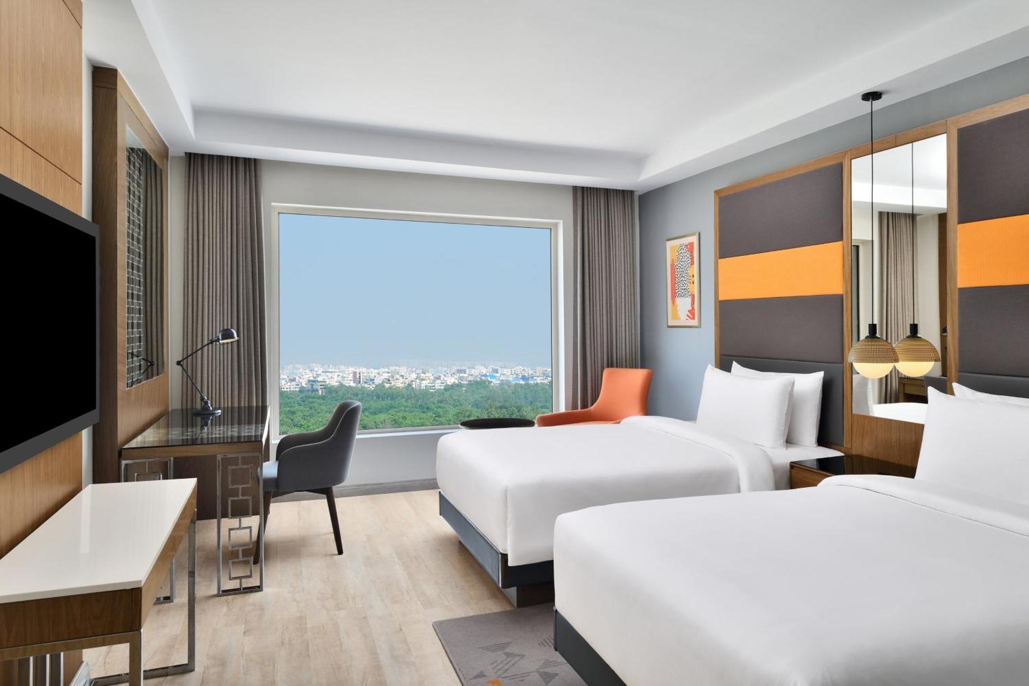 Le Meridien Hyderabad Exterior photo A guest room at the hotel